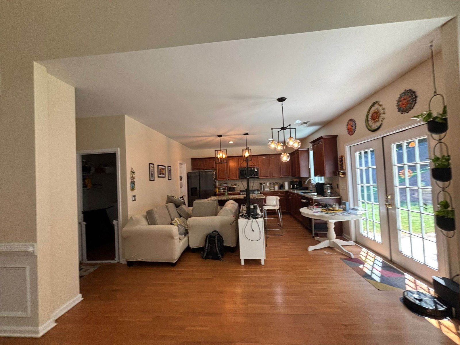 URI Painting & Renovation LLC