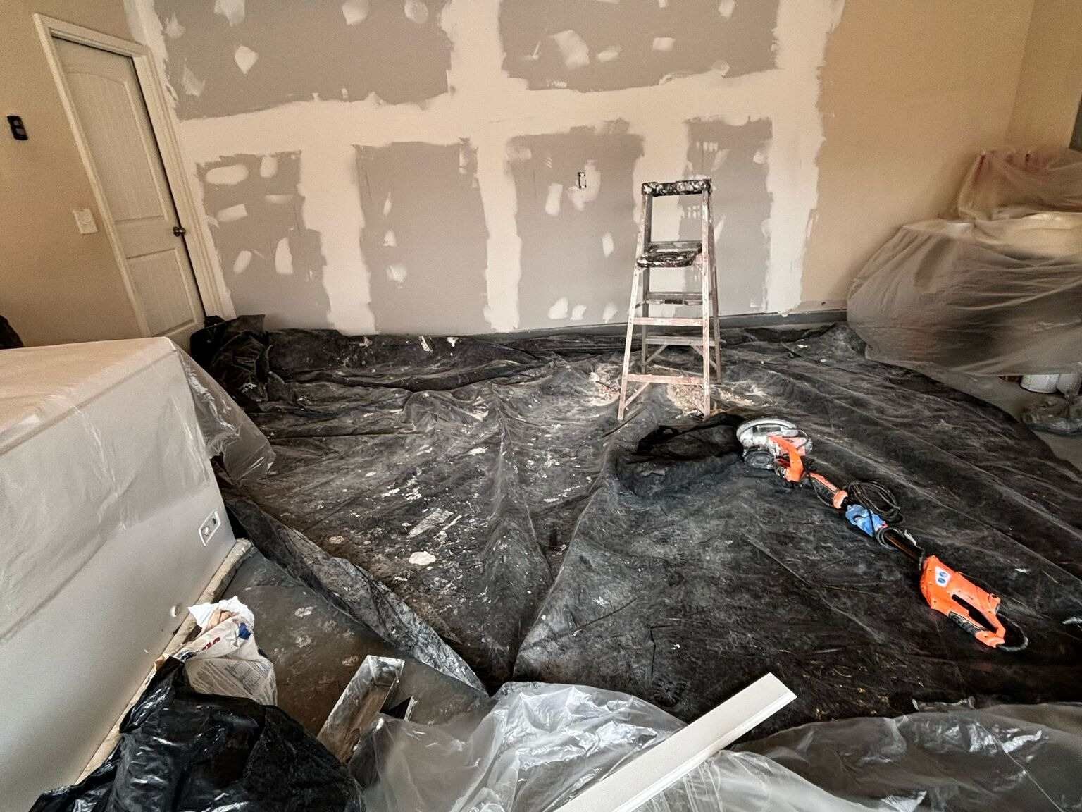 URI Painting & Renovation LLC