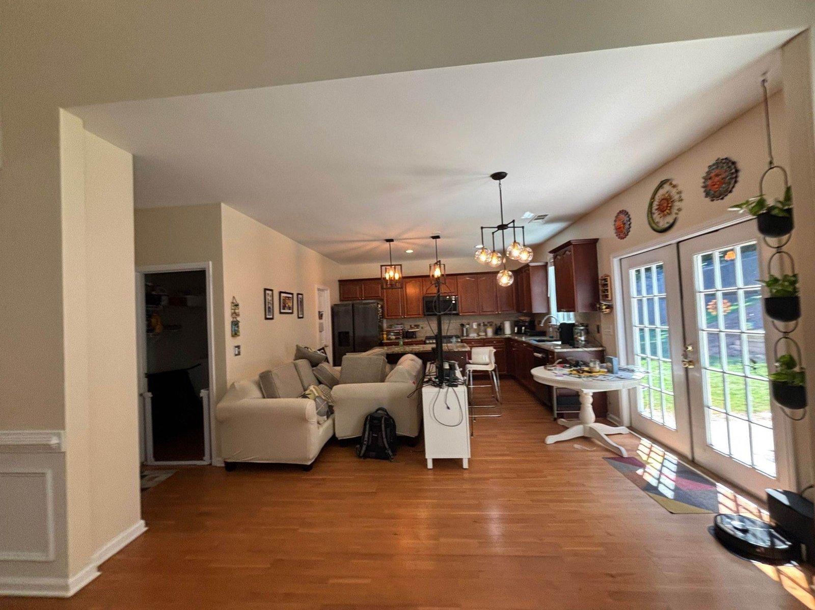 URI Painting & Renovation LLC