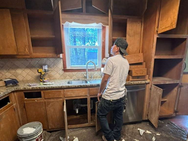 URI Painting & Renovation LLC