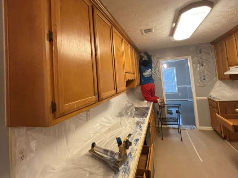 URI Painting & Renovation LLC