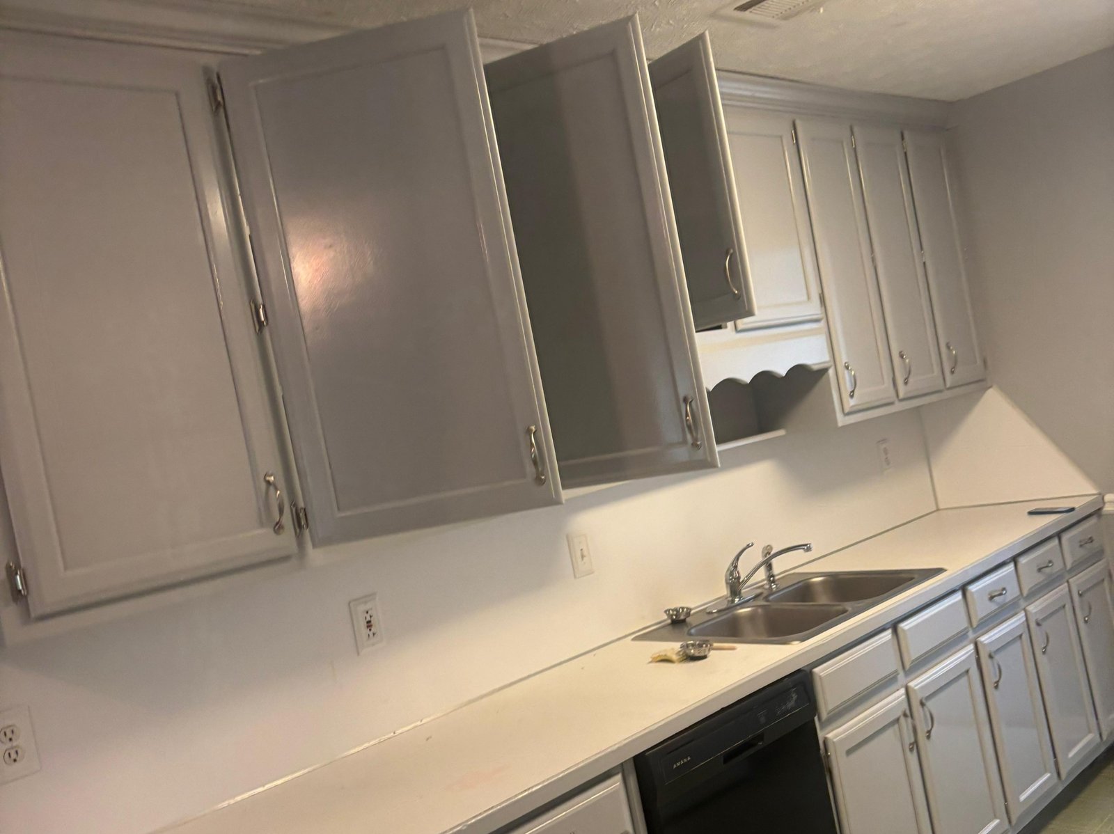 URI Painting & Renovation LLC